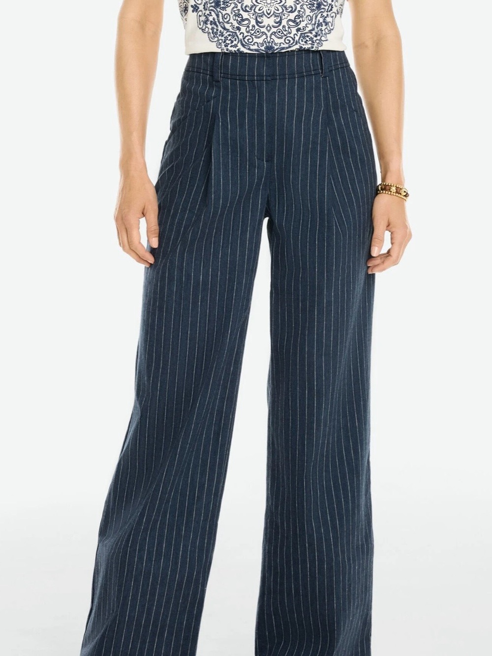 Talbots Wide Leg Pinstripe Pants - Blk stripes sz 4.   With Tsg Retaill $119